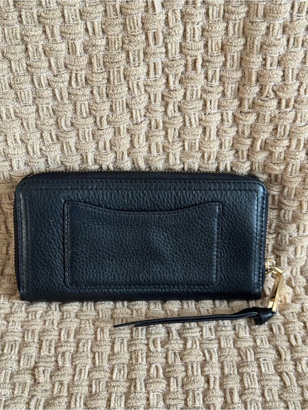 Marc Jacobs Black Leather Zip-Around Wallet with Gold Hardware - Picture 2 of 4